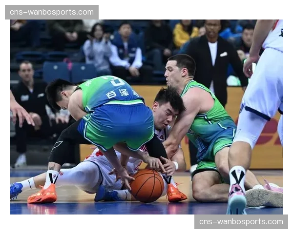 广州朗肽海本卡位战关键胜 威金顿31分率队止颓势